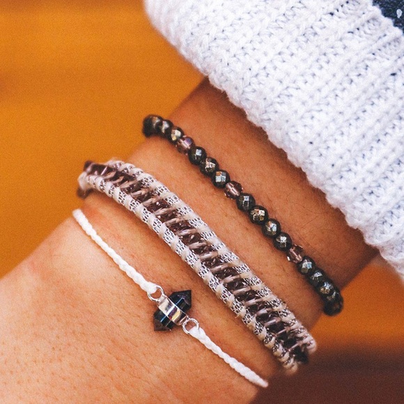 Pura Vida limited edition bracelet pack! - Picture 2 of 3